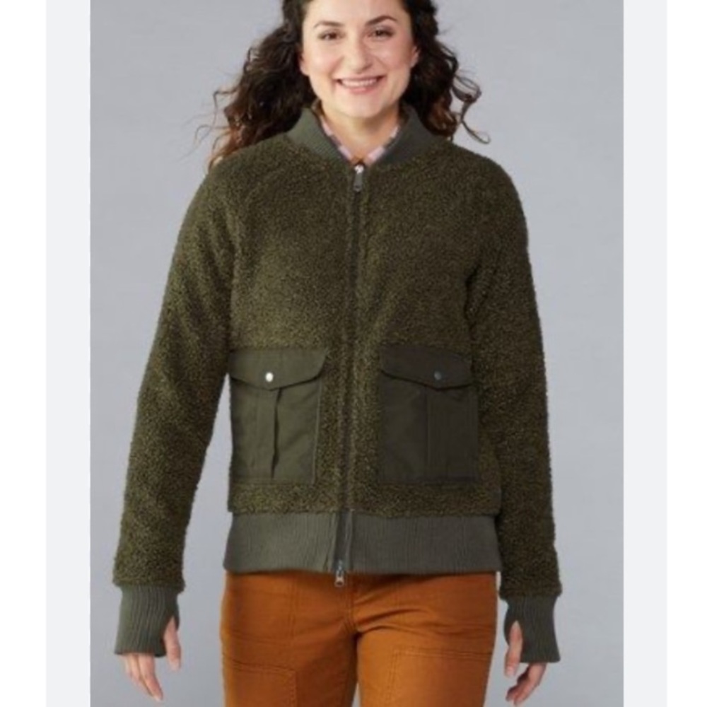 Fjallraven Greenland Pile Fleece in Mossy Forest Green | Medium